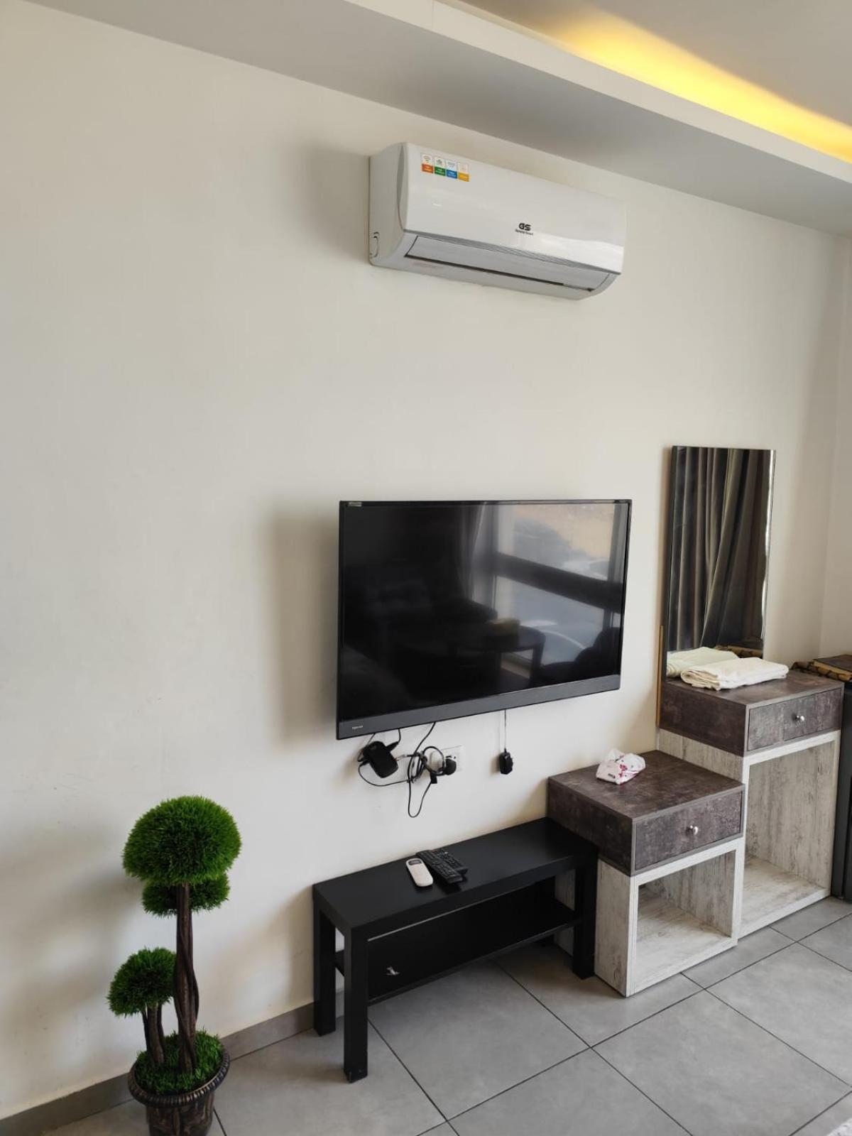 Gentle Breeze Studio 2 Амман Экстерьер фото